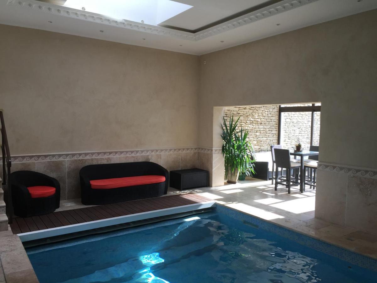 Villa Les Pres De Gordes Esterno foto